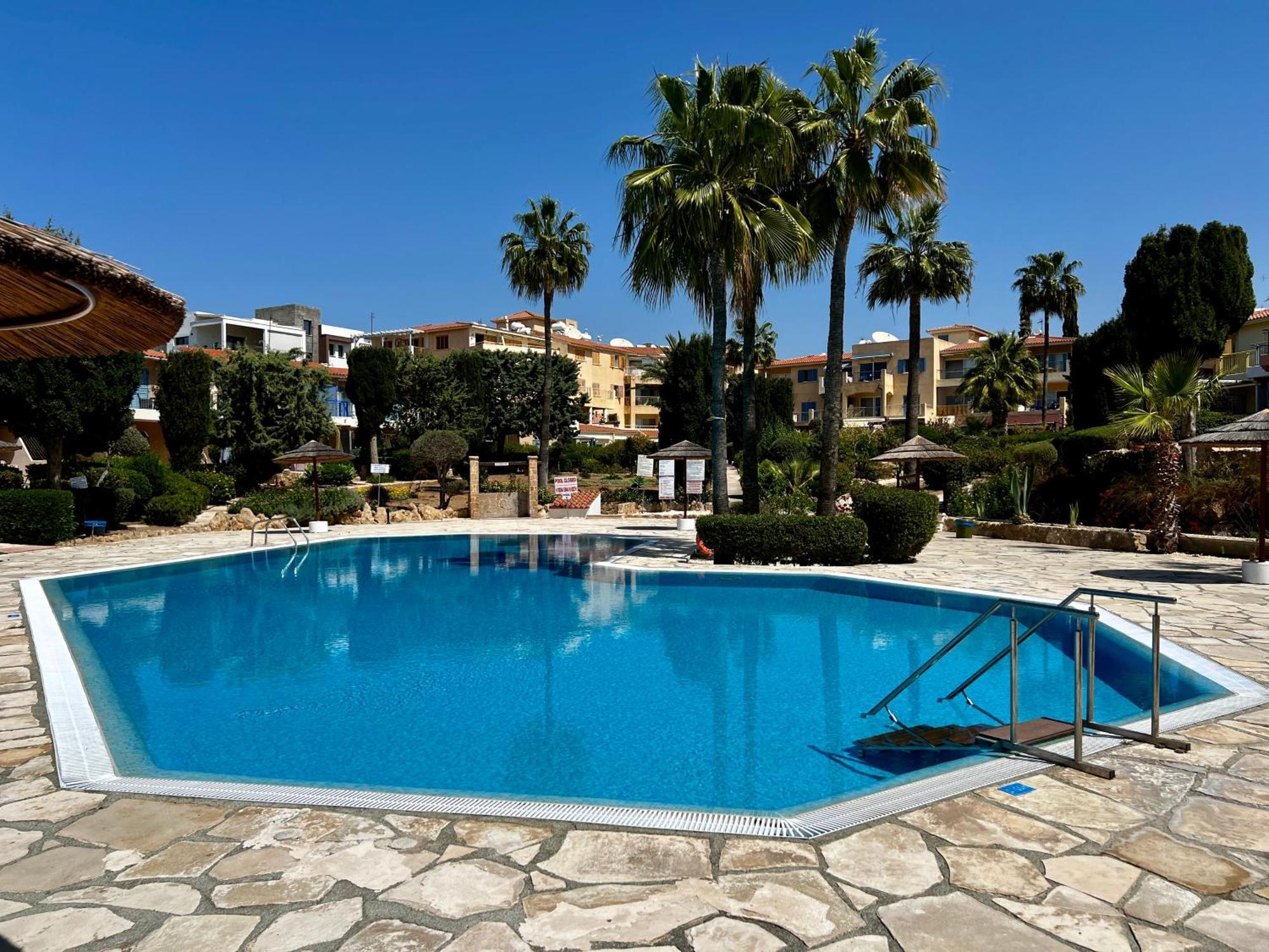 Ocean Sunset Apartment Paphos Exterior foto